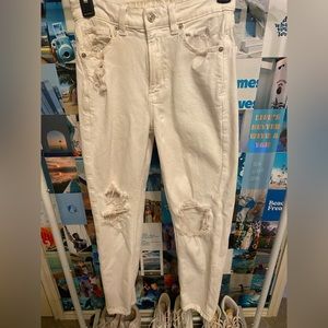 American eagle white ripped mom jeans
